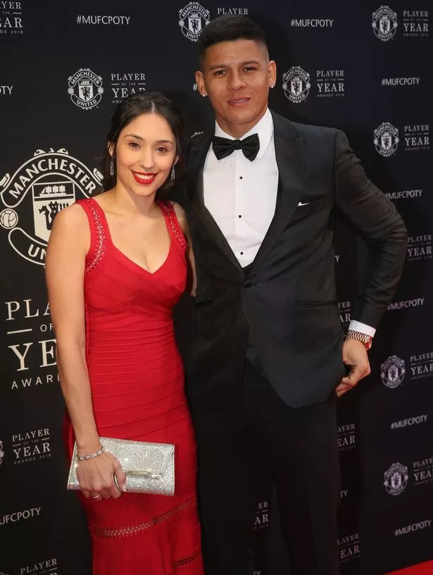 Ini Penampilan Penggawa Manchester United Bersama Pasangannya - 3