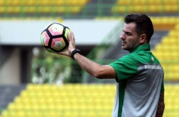 Begini Jawaban PSSI Soal Isu Simon McMenemy Pelatih Timnas