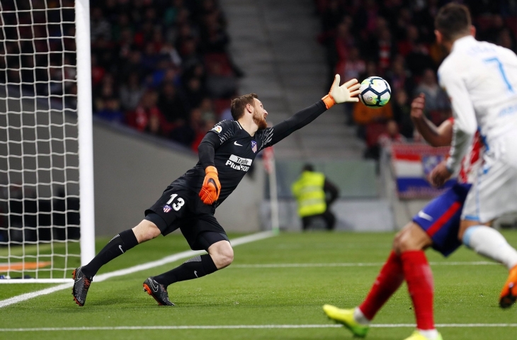 Aksi Jan Oblak menyelamatkan gawang Atletico Madrid/twitter