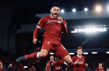 Liverpool Dibantai West Ham, Tingkah Alex Oxlade-Chamberlain Bikin Kesal