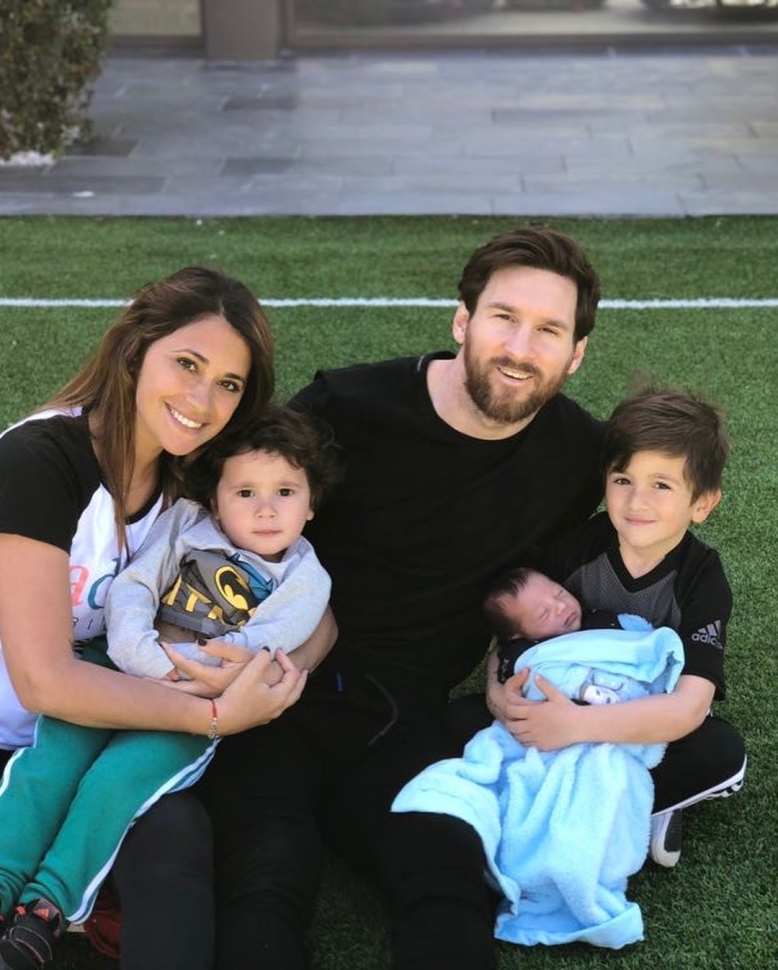 Lionel Messi bersama keluarga/Instagram