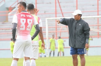 PS Tira Vs Barito Putera, Ujian Berat Caretaker Miftahudin