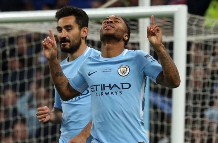 Aksi Raheem Sterling Bersama Manchester City, ia berhasil tampil apik sepanjang musim 2017-2018.