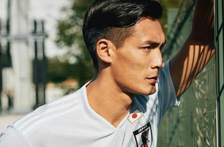 gaya rambut pemain bola Instagram.com/@makino.5_official