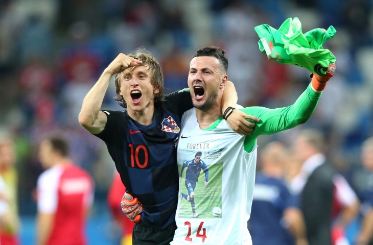 Ekspresi kemenangan Luka Modric dan Danijel Subasic/Twitter