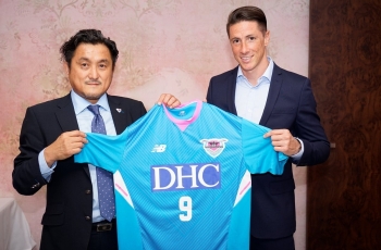 Fernando Torres Resmi Gabung Klub Liga Jepang Sagan Tosu