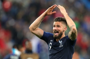 Prancis Juara, Olivier Giroud Tepati Nazar Cukur Gundul Kepalanya