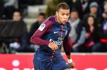 Kylian Mbappe Tegaskan Bertahan di Paris Saint-Germain