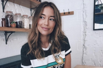 Mengintip Cantiknya Anna Sharypova, Calon Wags Baru Fulham