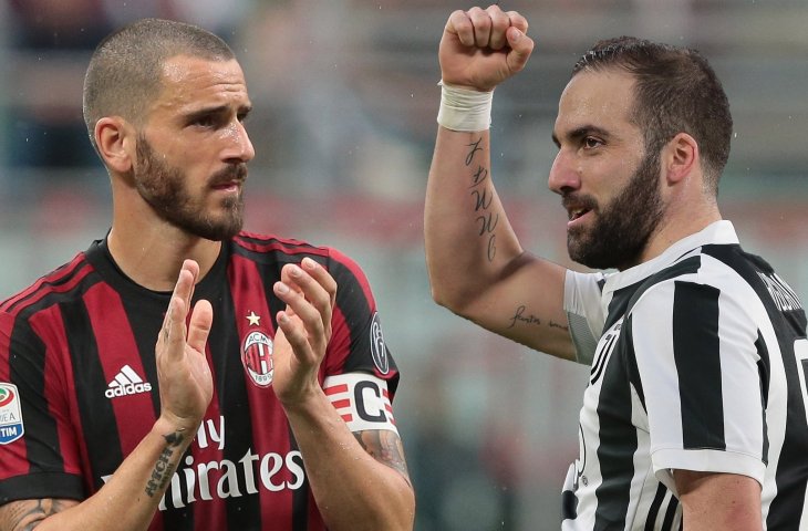 Leonardo Bonucci dan Gonzalo Higuain (goal)