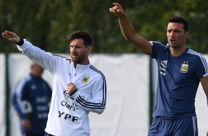 Lionel Messi dan Lionel Scaloni (Twitter)