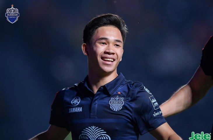  Supachok Sarachat. (Buriram United).