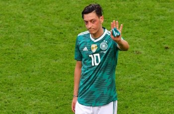 Usai Mesut Ozil Pensiun, Kini Presiden DFB Menyesali Perbuatannya