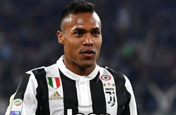 Alex Sandro Yakini Tim Ini Bakal Sulitkan Juventus Raih Gelar Serie A