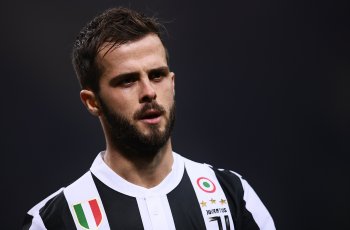 Miralem Pjanic Bertahan di Juventus, 3 Tim Ini Gigit Jari