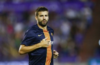 Gerard Pique Dukung Ernesto Valverde Bertahan di Barcelona