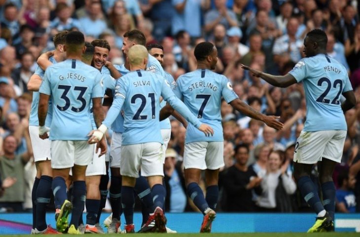 Pemain Manchester City merayakan gol Kyle Walker ke gawang Newcastle (Oli Scarff/AFP)