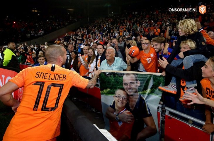 Wesley Sneijder menjalani laga terakhir bersama timnas Belanda (twitter.com/OnsOranje)