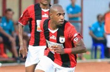 Belum Fit, Boaz Diragukan Bisa Turun Hadapi Bhayangkara FC