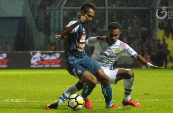 Prediksi dan Link Live Streaming Persib vs Arema FC