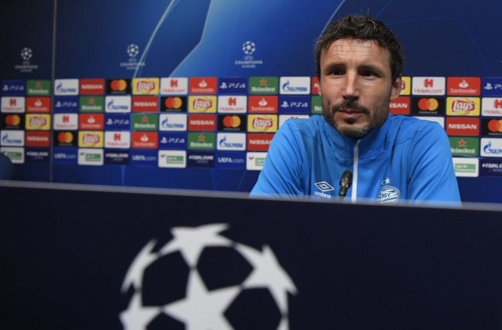 Pelatih PSV Eindhoven, Mark van Bommel (AFP)