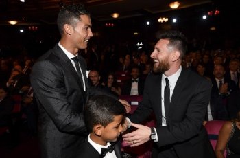 Diundang Nonton Superclasico, Messi dan Ronaldo Duduk Bareng?