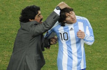 Maradona Sebut Lionel Messi Bukan Sosok Seorang Pemimpin