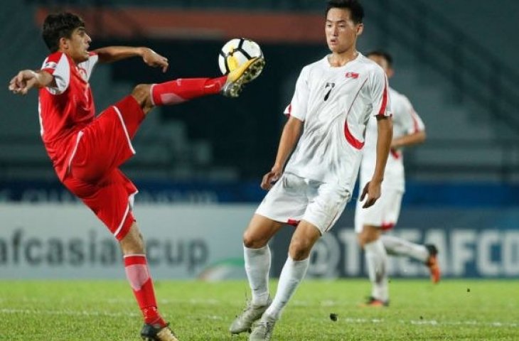 Tajikistan vs Korea Utara di babak perempat final Piala Asia U-16 2018 (Dok. the-afc.com)