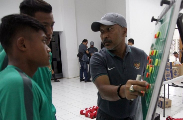 Pelatih Timnas Indonesia U-16, Fakhri Husaini (PSSI)