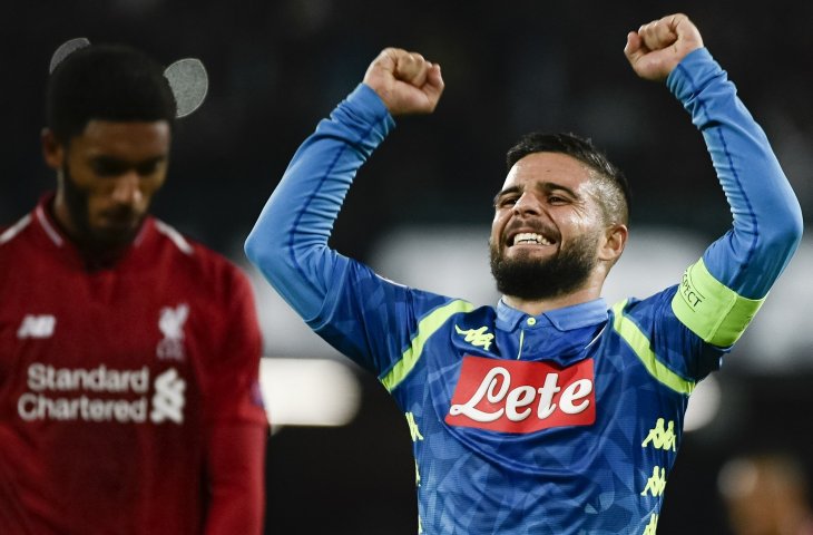 Selebrasi pemain Napoli, Lorenzo Insigne usai mencetak gol ke gawang Liverpool di pekan kedua Liga Champions di Stadion San Paolo, Naples (04/10/2018) AFP)