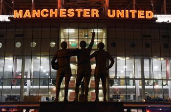 Waduh! Keok di Liga Champions, Man United Bakal Hancurkan Old Trafford?