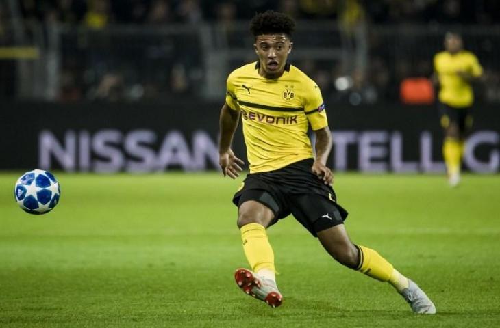 Aksi Jadon Sancho saat Borussia Dortmund melawan AS Moncao di Liga Champions  (Odd Andersen/AFP)