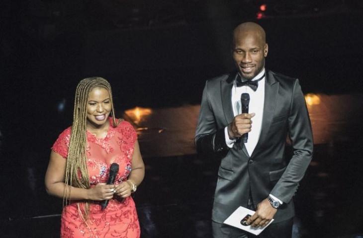 Didier Drogba saat menerima penghargaan player of the year pada 4 Januari 2018 (Cristina Aldehuela/AFP) 