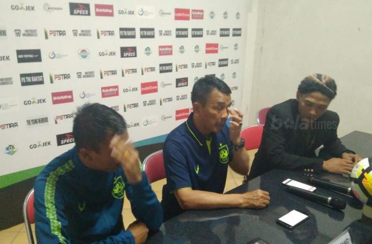 Pelatih PSIS Semarang, Jafri Sastra