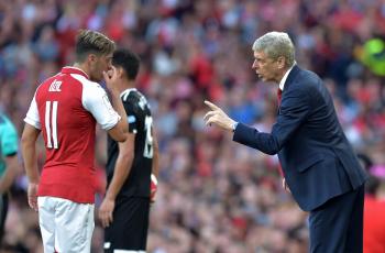 Arsene Wenger Kesal Melihat Tingkah Mesut Ozil