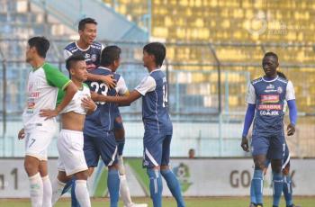 Arema FC Mengamuk, PSMS Medan Dibantai di Kanjuruhan