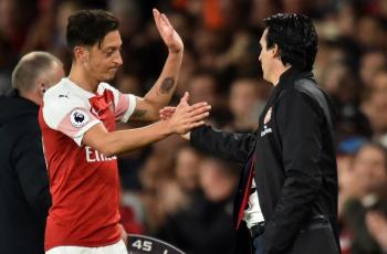 Keputusan Unai Emery Cadangkan Mezut Ozil Dinilai Tepat