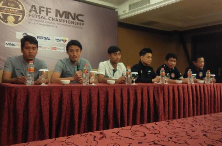 Konferensi Pers Piala AFF Futsal Championship 2018 di The Rich Jogja Hotel pada Minggu, (4/11/2018) [Andiarsa Nata/Bolatimes]