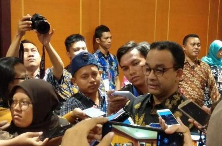 Gubernur DKI Jakarta Anies Baswedan ditemui di Nine Ballroom MH Thamrin, Jakarta Pusat, Kamis (6/12/2018) [Suara.com/Chyntia Sami]