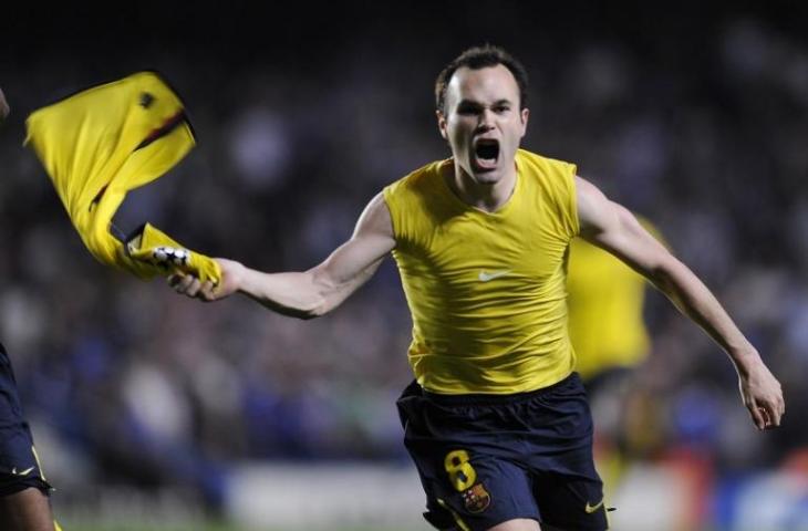 Andres Iniesta saat bela Barcelona pada tahun 2009 (Lluis Gene/AFP)