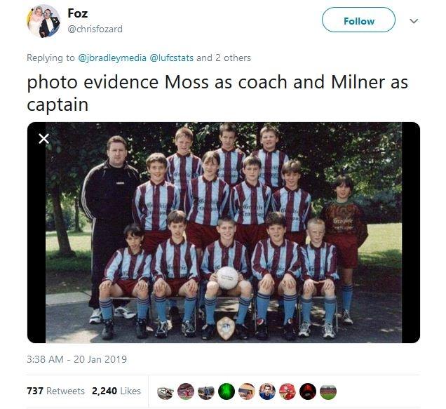 Foto saat James Milner menjadi murid Jon Moss (twitter.com/chrisfozard)