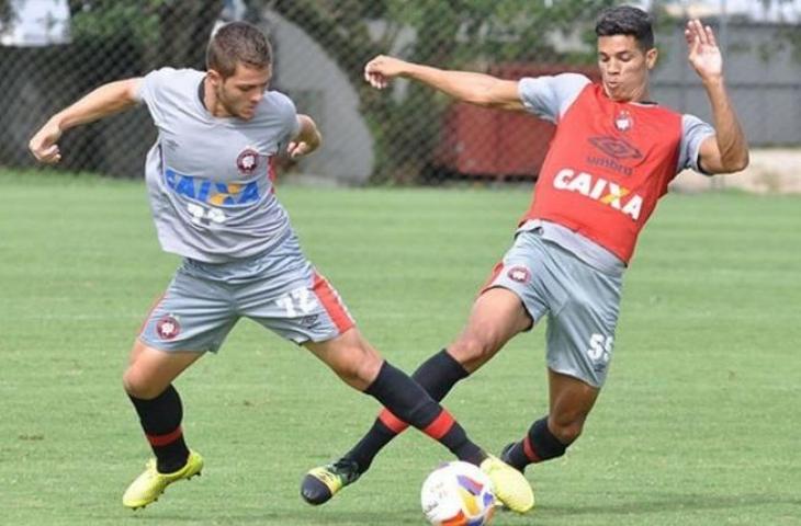 Calon gelandang asing PSS Sleman, Guilherme Batata, (kiri). (Dok. Globo Esporte).