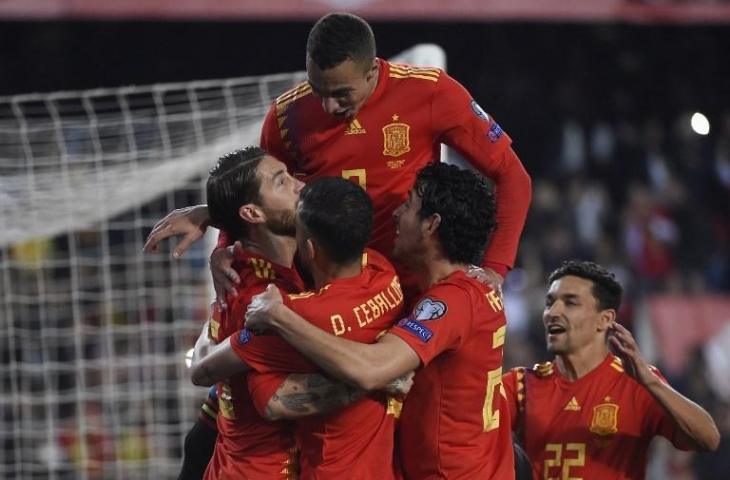 Timnas Spanyol petik kemenangan pertama di Kualifikasi Piala Eropa 2020 Grup F, Minggu (24/3/3029). [JOSE JORDAN / AFP]