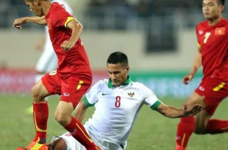 Raphael Maitimo saat memperkuat Timnas Indonesia. (Dok. Suara.com)