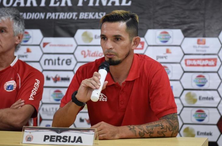 Pemain Persija Jakarta, Silvio Escobar dalam jumpa pers sehari jelang melawan Kalteng Putra. (Dok. Persija.id)