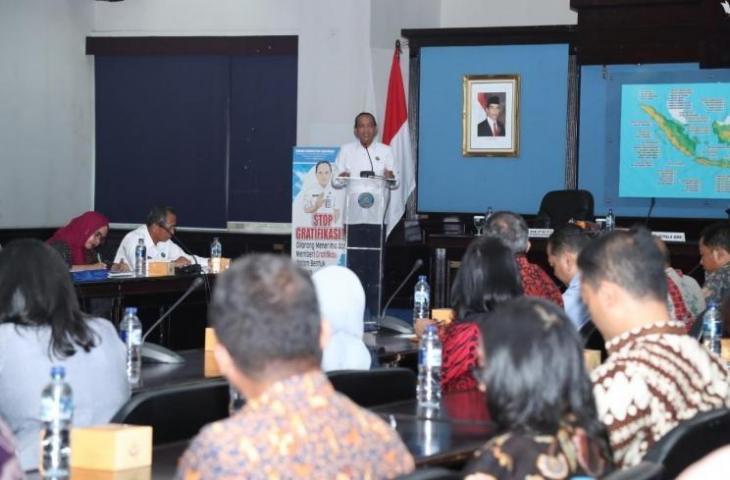 Rapat Koordinasi BNN dengan Penyedia Jasa Keuangan di gedung lantai 7 BNN, Senin (15/4/2019).