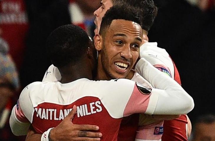 Striker Arsenal. Pierre-Emerick Aubameyang merayakan selebrasi setelah berhasil menggetarkan gawang Valencia pada leg pertama semifinal Liga Eropa di Stadion Emirates, Jumat (3/5/2019) dini hari.