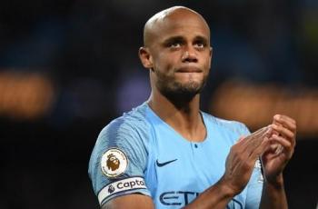 Demam Setan Gundul, Nama Bek Manchester City Ini Tercatut