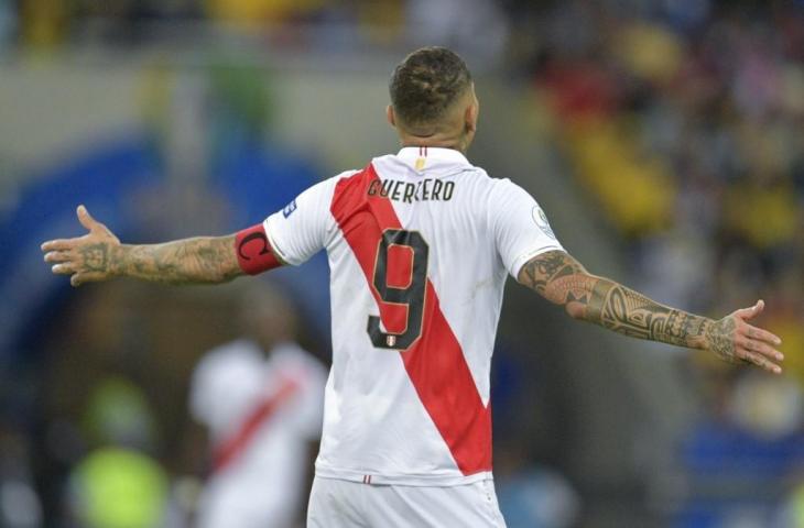 Penyerang Peru, Paolo Guerrero raih sejumlah rekor di Copa America 2019. [Raul ARBOLEDA / AFP]