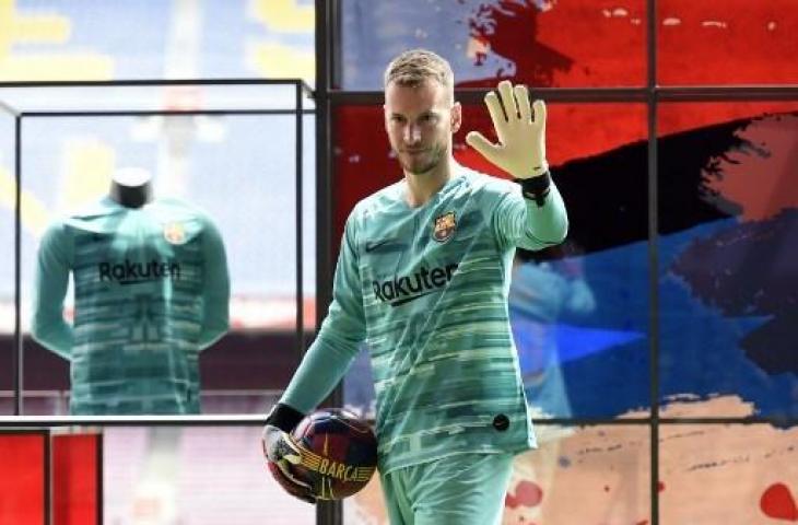 Kiper anyar Barcelona, Norberto Murara Neto alias Neto. (JOSEP LAGO / AFP)